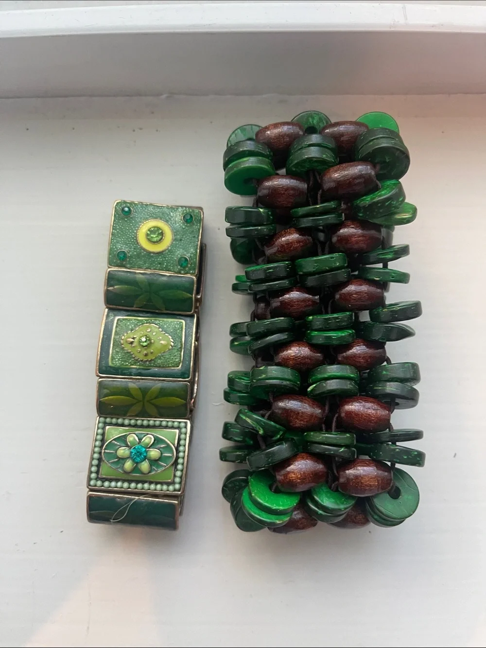 Green Beaded Stretch Bracelet Set - Women Accessories